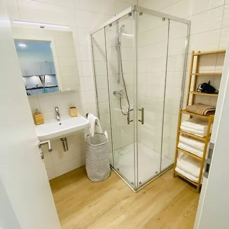 Apartment New 2023 One Bedroom Flat W Free Parking Luxembourg